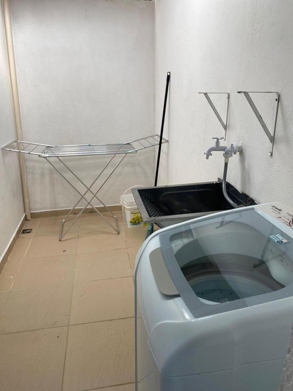 Residencial Com Piscina Possui Jacuzzi Aquecida Com Hidromassagem Villa Bombinhas Exteriör bild