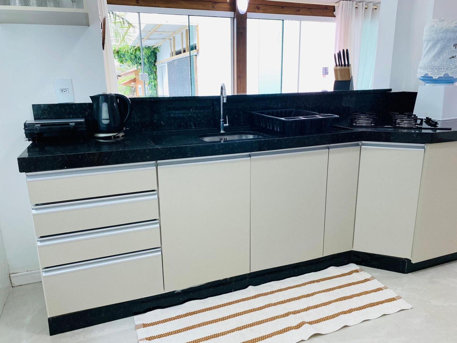 Residencial Com Piscina Possui Jacuzzi Aquecida Com Hidromassagem Villa Bombinhas Exteriör bild