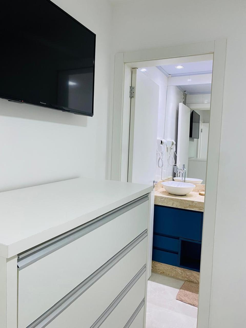 Residencial Com Piscina Possui Jacuzzi Aquecida Com Hidromassagem Villa Bombinhas Exteriör bild